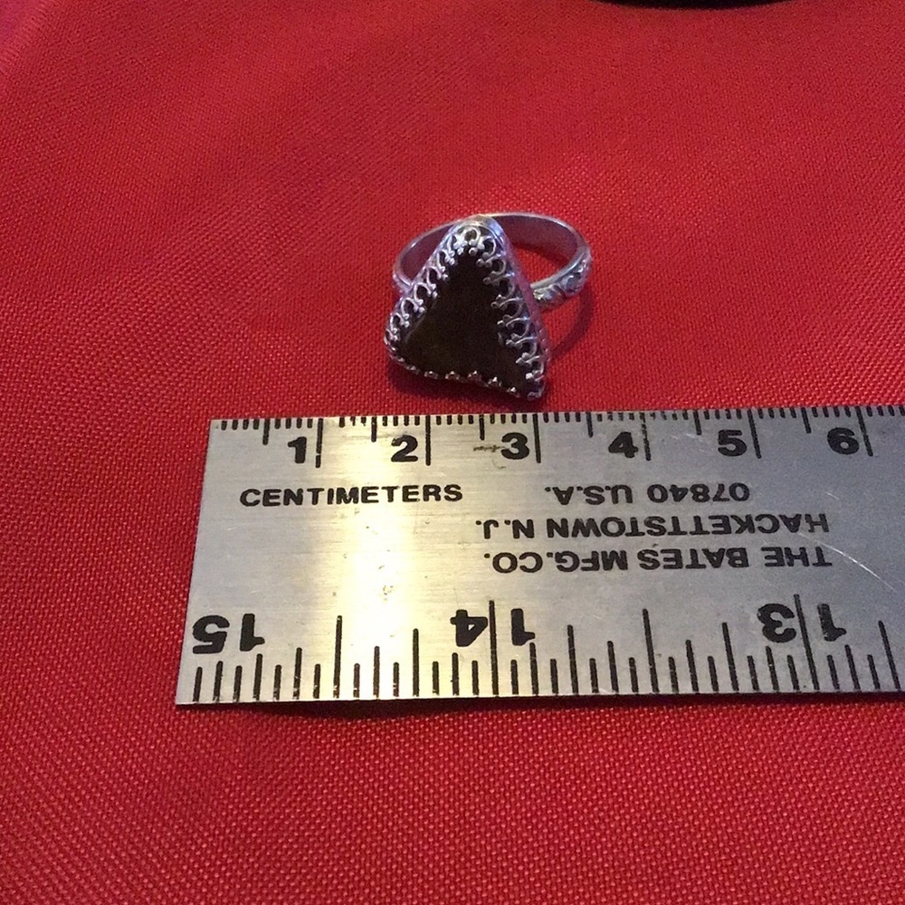 Sterling Silver ring - Picture 3 of 5
